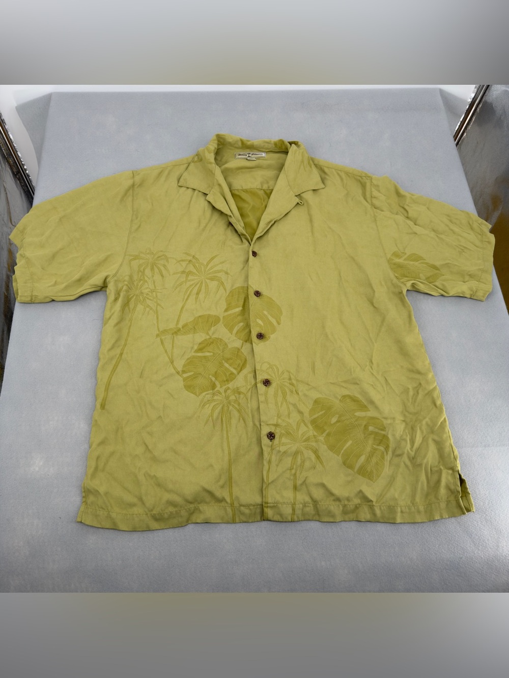 Tommy Bahama Green Tropical Print 100% Silk Casual Short Sleeve Top Large